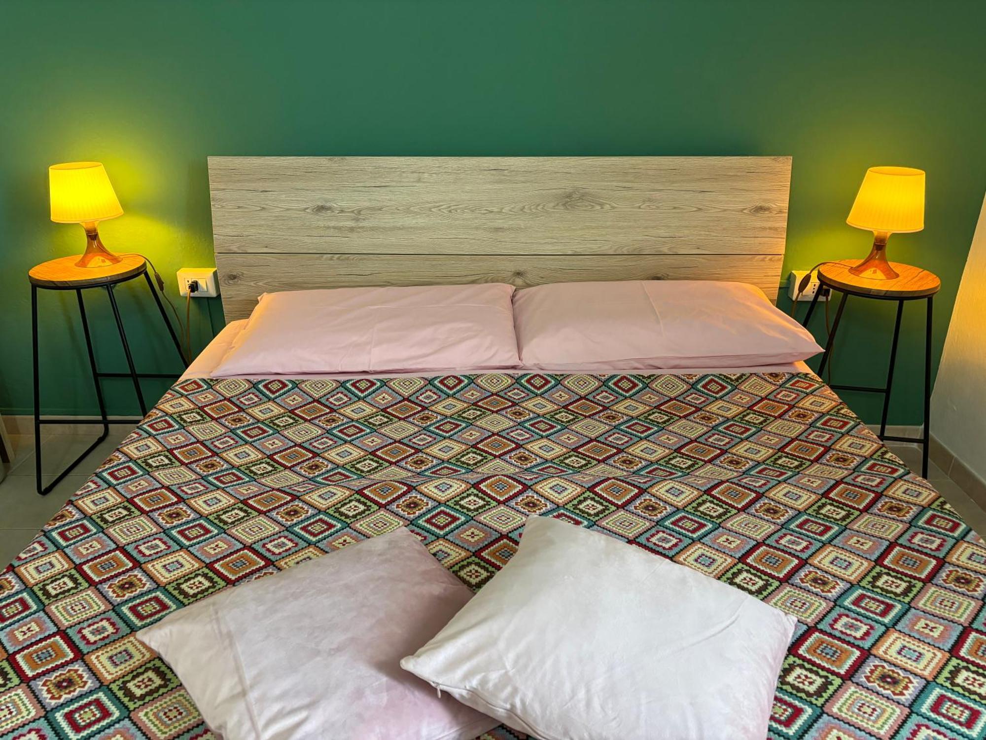 Assaje Guestroom 奧爾比亞 外观 照片